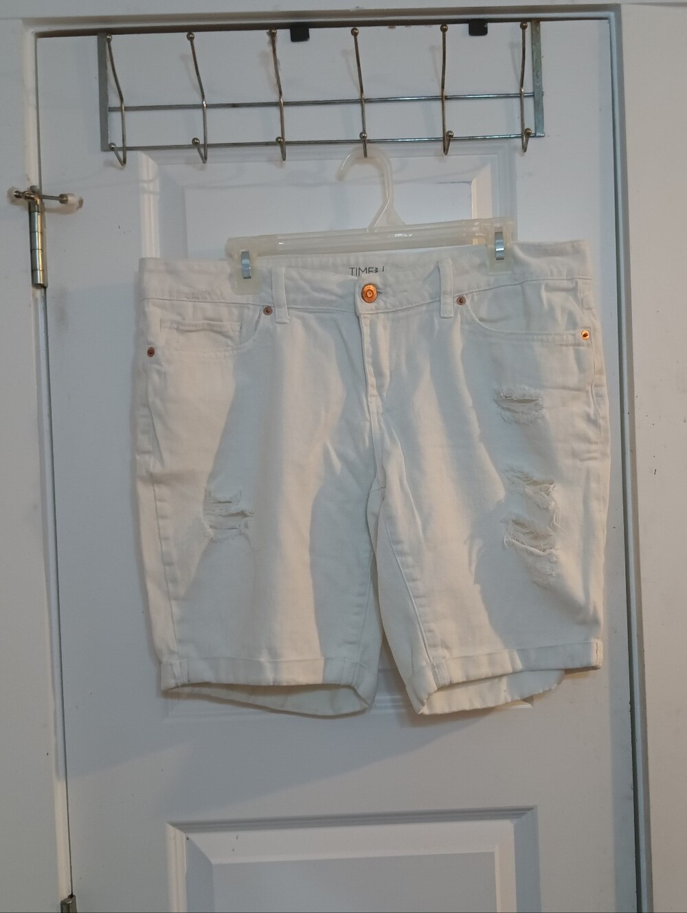 Time and Tru White Distressed Denim Jean Shorts